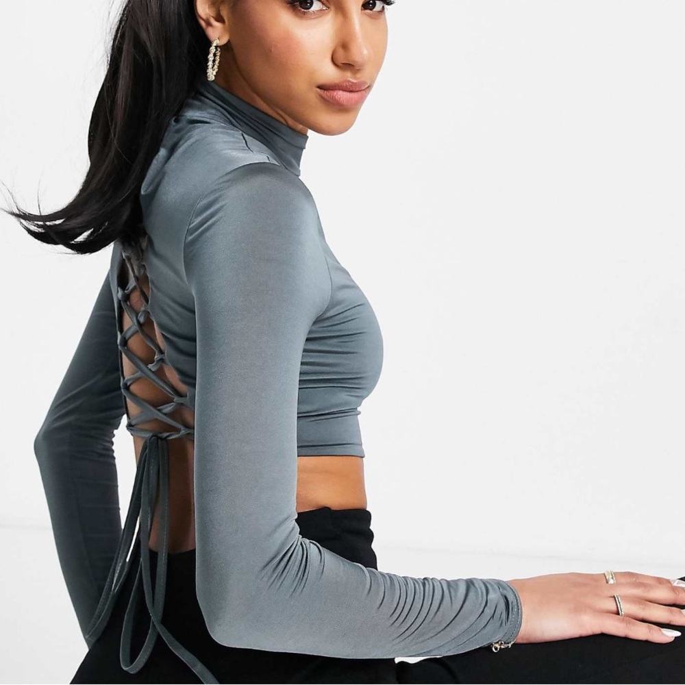 Club L London Gray Long Sleeve crop top